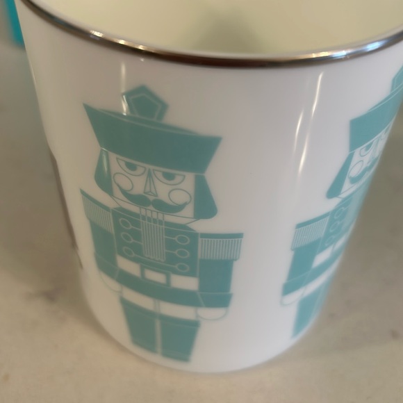 Tiffany & Co holiday robot coffee mug - Picture 3 of 6